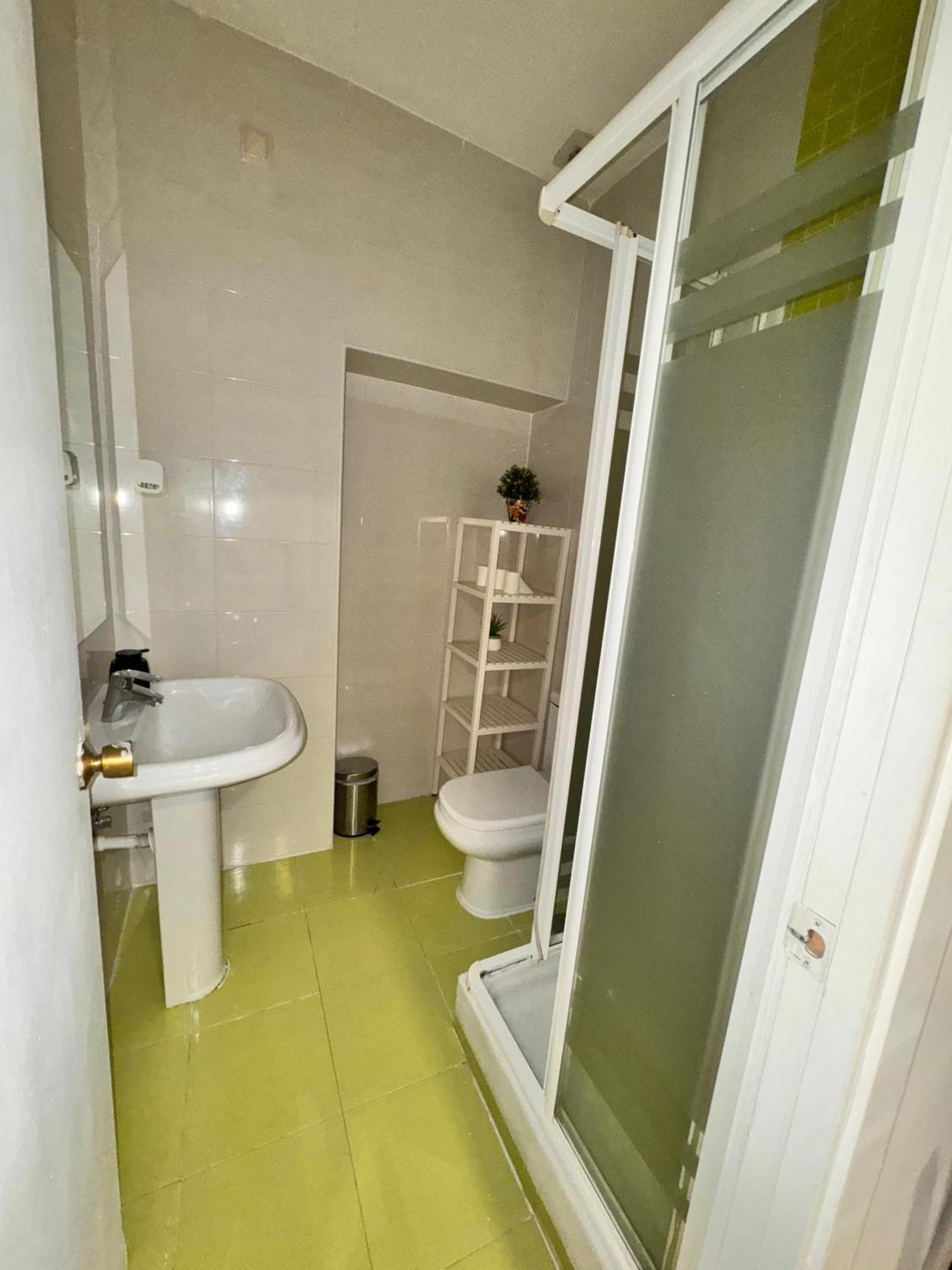Apartment Amazing Apartament In Opera Jd Madrid